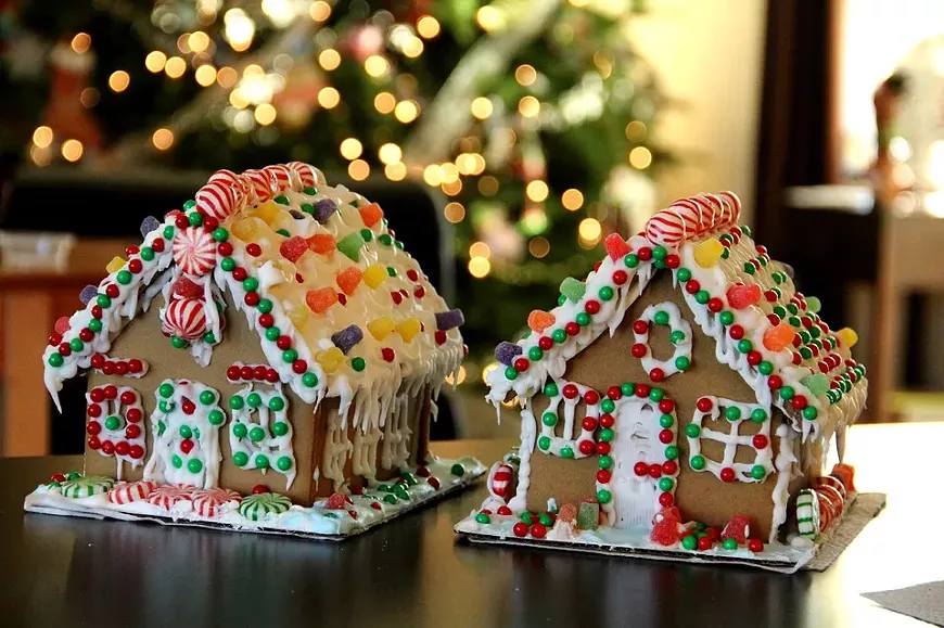 gingerbread-house-286157_960_720.webp
