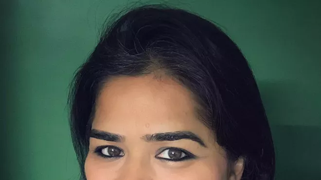 Image: A Glimpse of Bengal: Henna, Face Painting, and More
