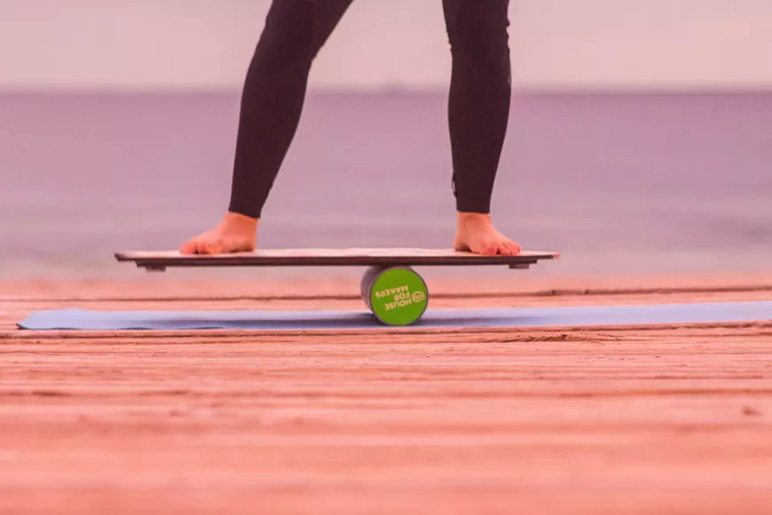gustavo-torres-rbltws3wsq8-unsplash.webp