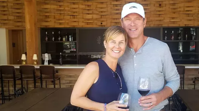 Image: Bledsoe Family Winery Open in the Box Factory