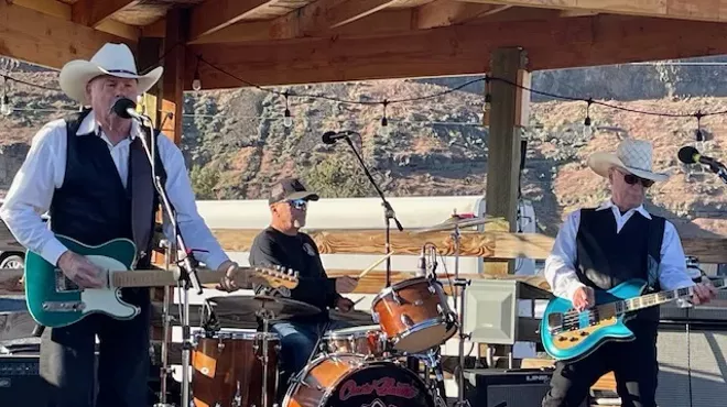 Image: Chasin' Bandits @ New Basin Distilling