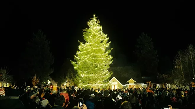 Image: Christmas Tree Lighting Ceremony