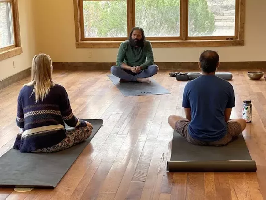 Dancing Meditation with Shiv