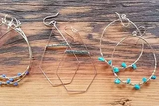 Image: DIY-Wire Wrapped Earrings