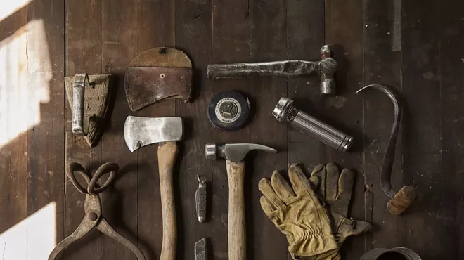 Image: Fall Repair Caf&eacute; Coming Nov. 15
