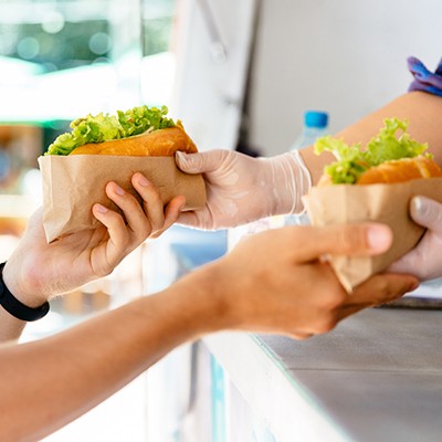 Family-Friendly Food Park Opens in Redmond