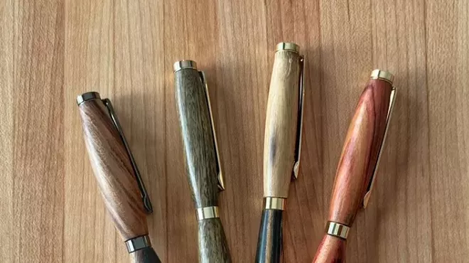 Image: Handcrafted Wooden Pens: Holiday gift Workshop