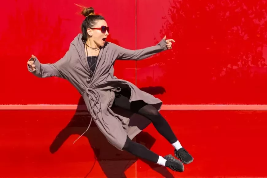 howpoetsjumpforjoy-720x480.webp