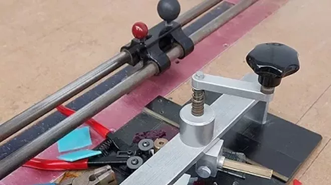 Image: Intro to Glass Cutting Class