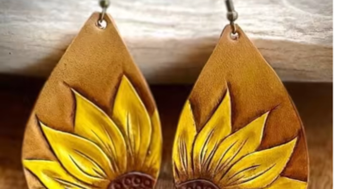 Image: Intro to Leather Tooling: Earrings or Cuffs Class