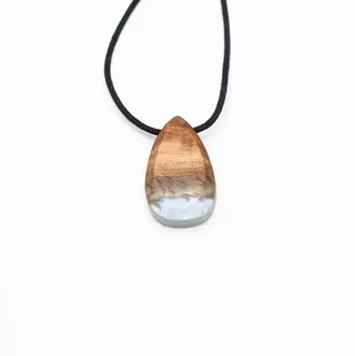 Image: Intro to Resin Jewelry : 2-Day Class