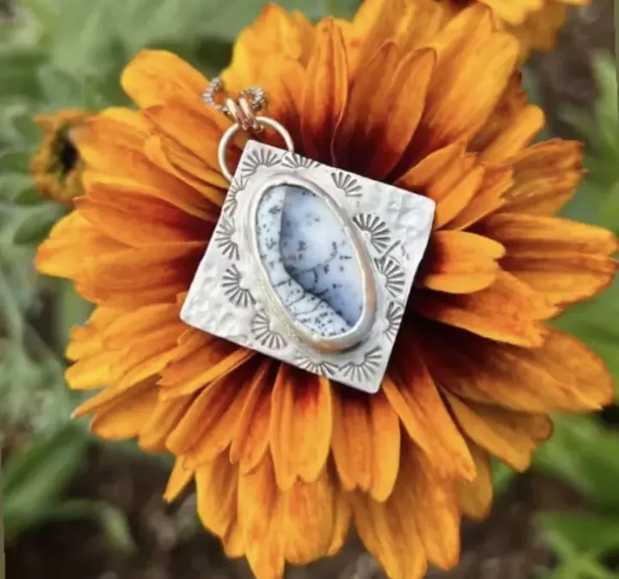 ring-flower.webp