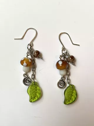 Image: Jewelry Class: Learn to Make Beaded Earrings