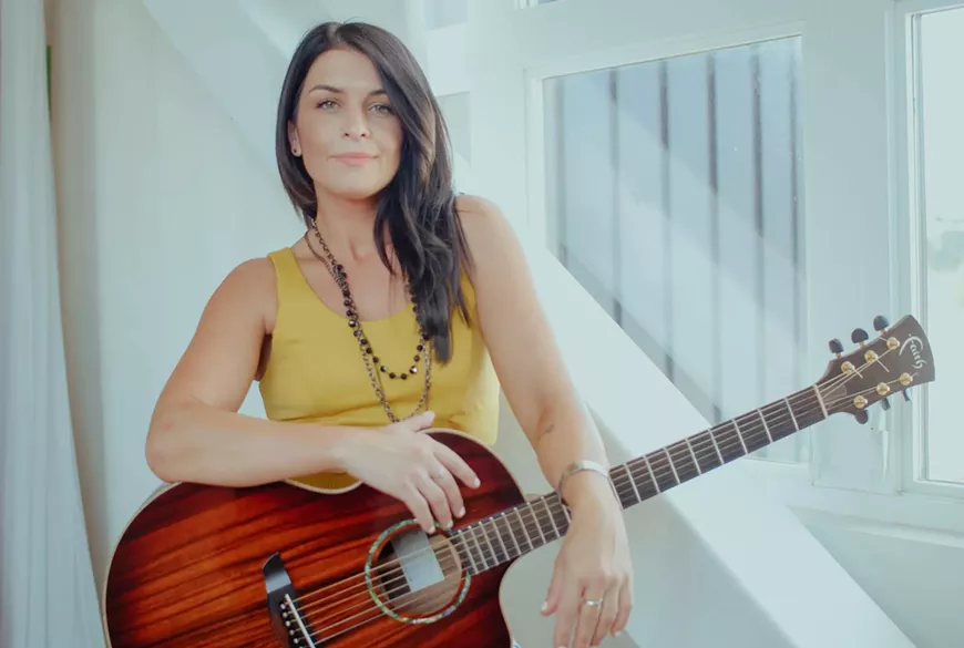 Live Music: Joanna Lee @ Portello Lounge