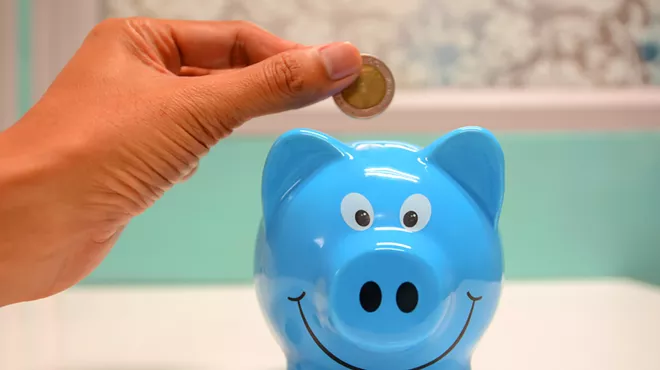 Image: Know Underwater: Simplify Your Spending and Saving Strategies