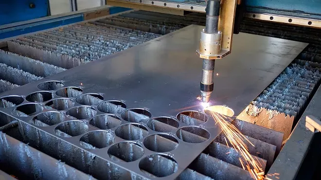Image: Learn to Cut Metal using a Plasma CNC Table