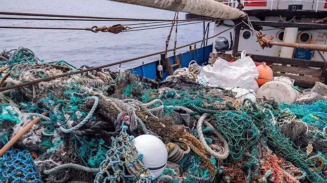 Image: Lens on Learning: Where Does Our Plastic Go? A Sea Adventure to the Great Pacific Gyre