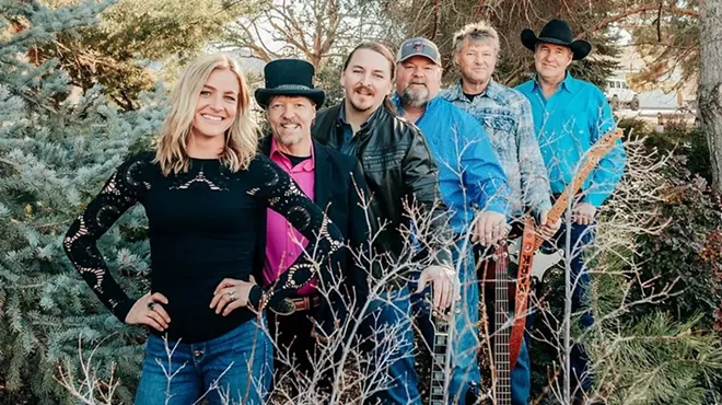 Image: Live at the Vineyard: Countryfied!