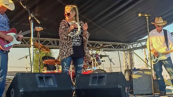 Image: Live at the Vineyard: Kristi Kinsey and the Whiskey Bandits - Advance Ticket Purchase Required