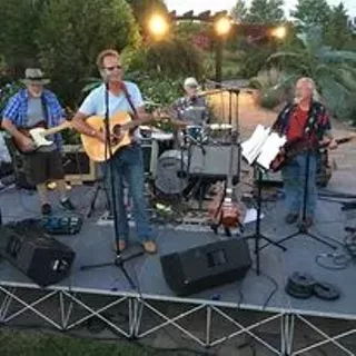 Image: Live at the Vineyard: Mango Stew