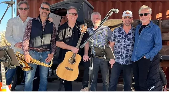 Image: Live at the Vineyard: Motel Kalifornia