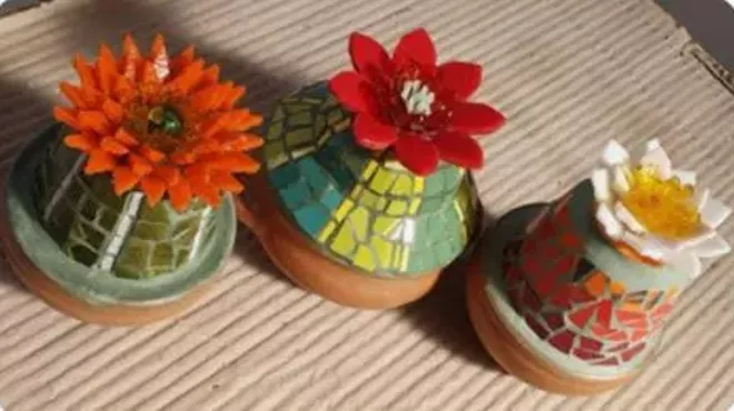Image: Mosaic Flowerpot Cacti Workshop