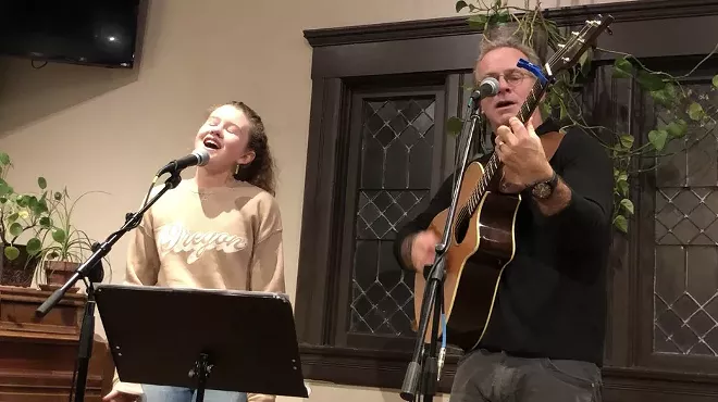 Image: Music Night with Griff and Lola