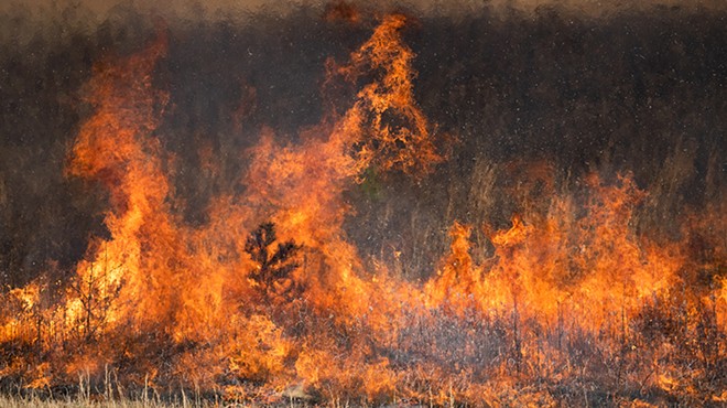 Nuevos incendios provocan evacuaciones en Mt. Bachelor &#10;y la zona sur del condado de Deschutes