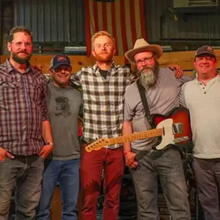 Image: Silvertone Devils and Oregon Fryer