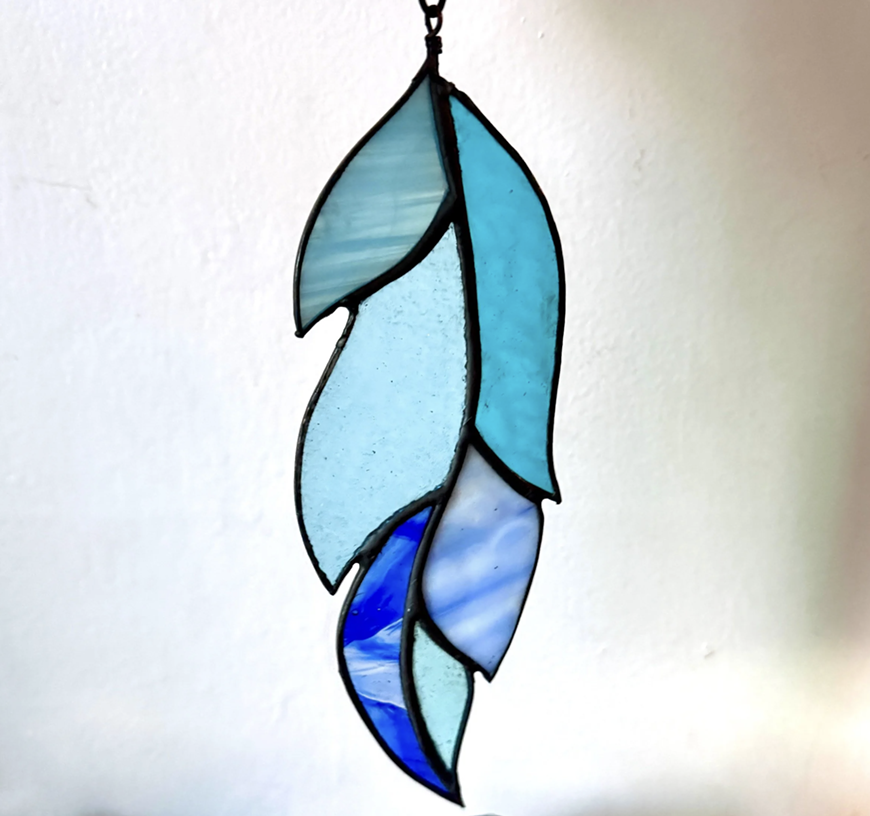 stained_glass_feather.png