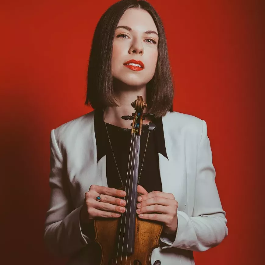 Tessa Lark, violinist