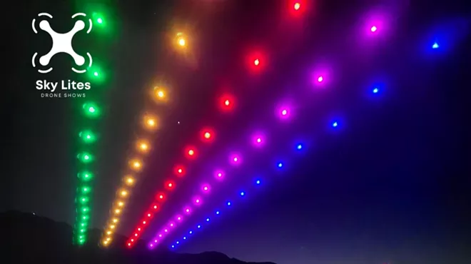 Image: Sunriver Resort Lights Up the Sky with Drone Show