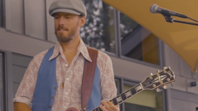 Image: Suttle Lodge's Fireside Concert Series: Eric Leadbetter Fireside Show