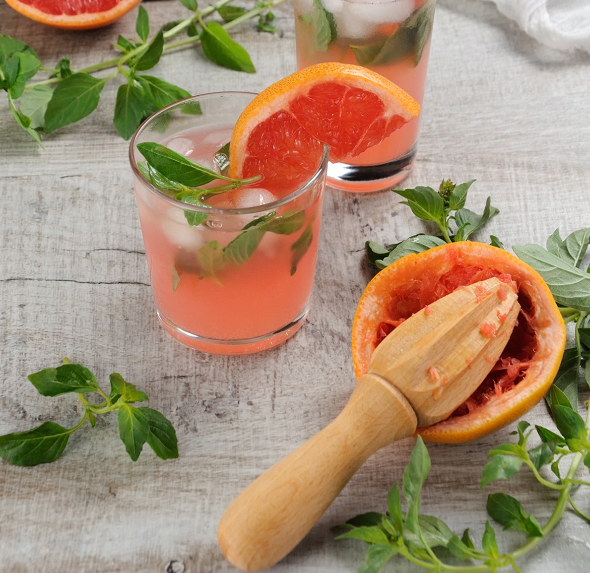 Grapefruit Basil Sangria The Source Weekly Bend Oregon