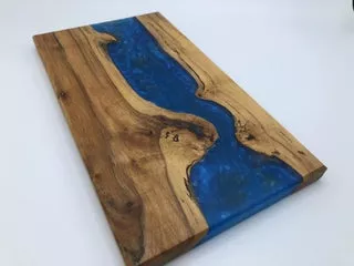Image: Wood Epoxy River Table 101